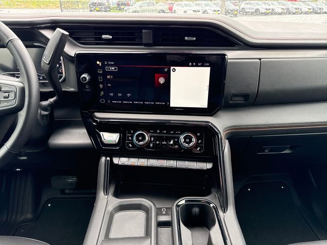 Used 2024 GMC Sierra 2500 AT4 w/ AT4 Premium Plus Package image 24