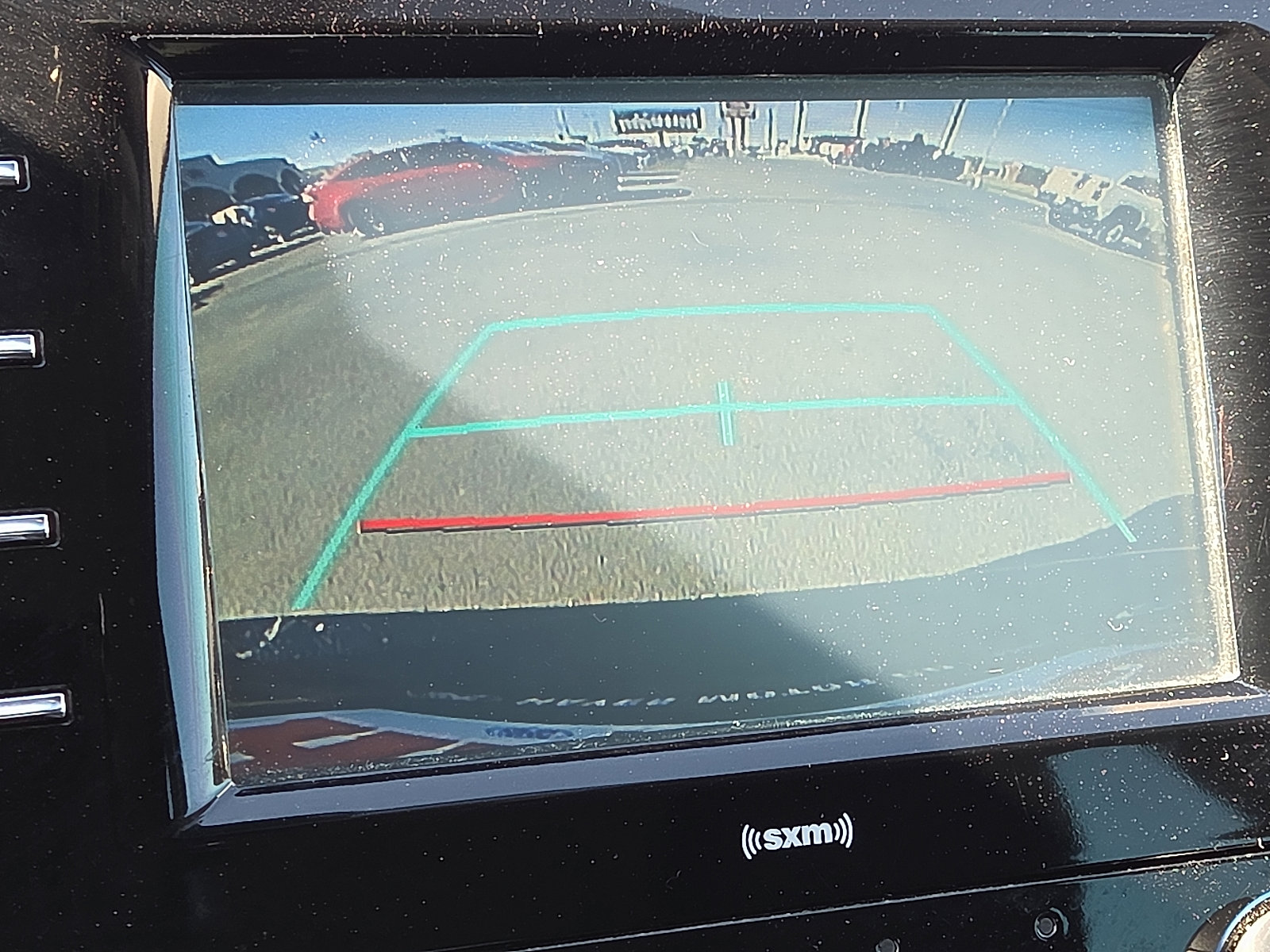 Used 2020 Toyota Camry LE image 15