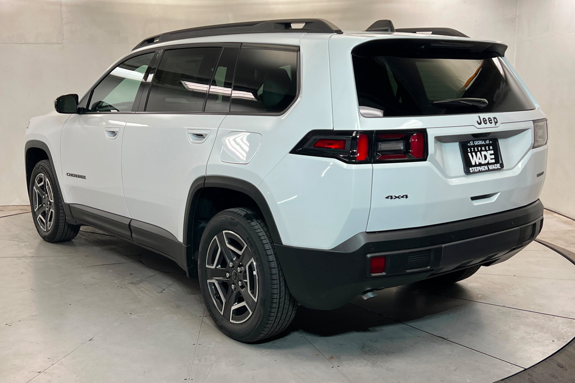 New 2026 Jeep Cherokee Limited AWD/4WD image 3