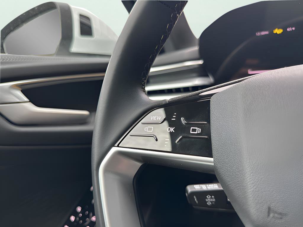 Certified 2025 Audi A5 2.0T Premium w/ Convenience Package image 40