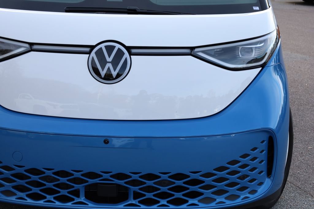 Used 2025 Volkswagen ID. Buzz 1st Edition image 15