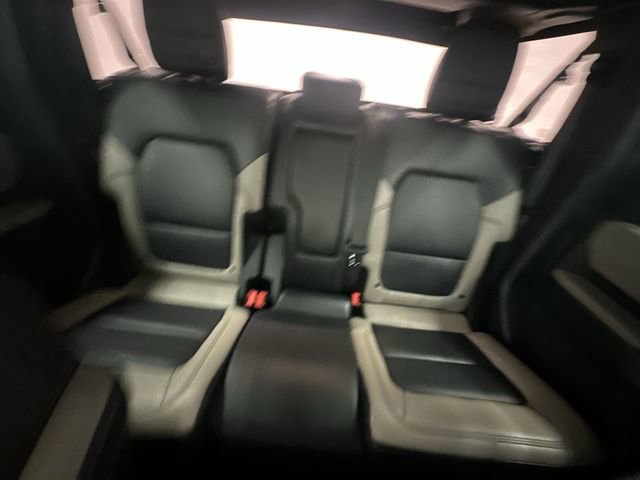 Used 2023 Ford Bronco Wildtrak image 24