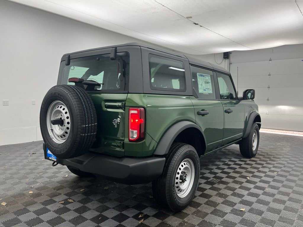 New 2025 Ford Bronco 4-Door image 7