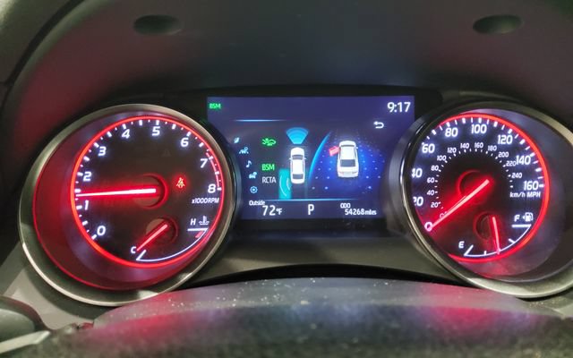 Used 2024 Toyota Camry XSE FWD image 25