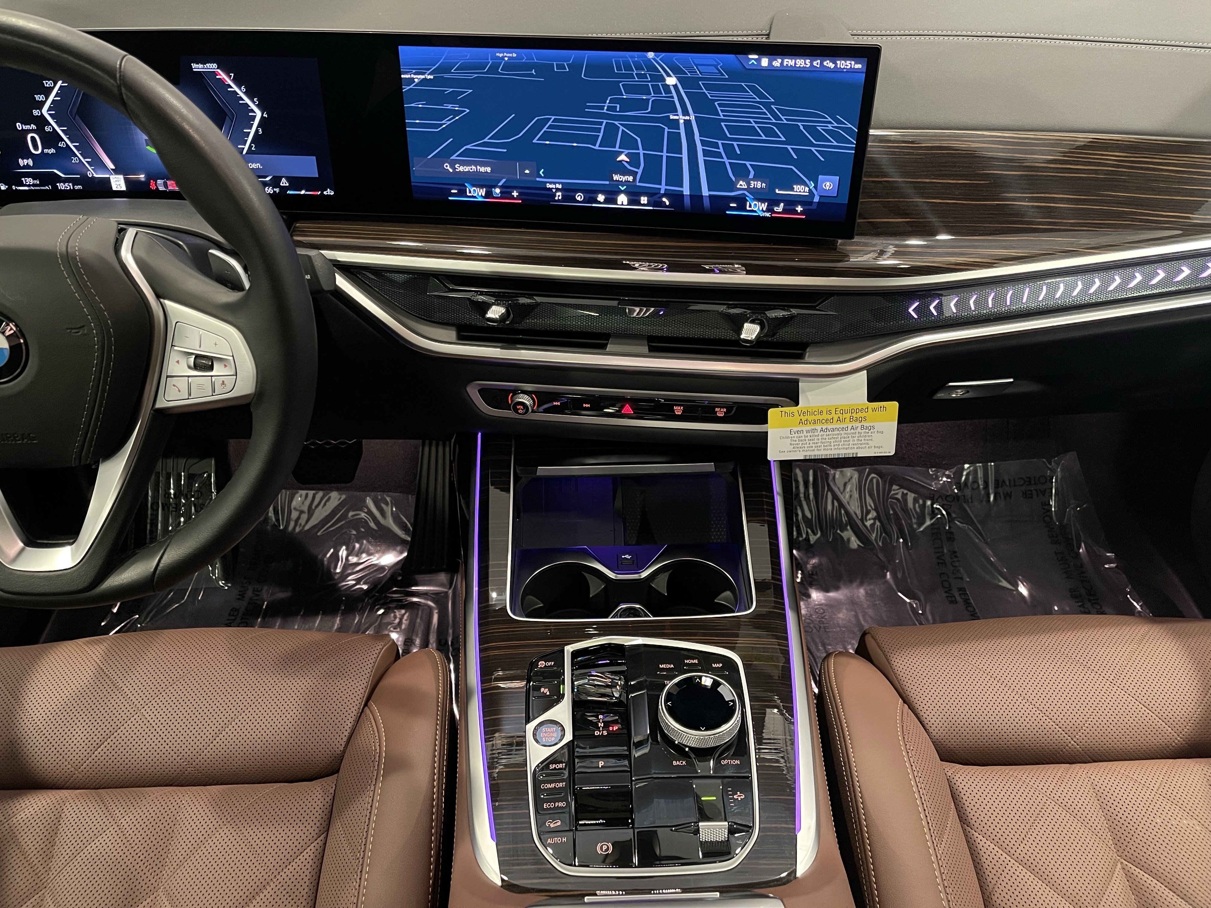 Used 2026 BMW X7 xDrive40i w/ Premium Package AWD/4WD image 17