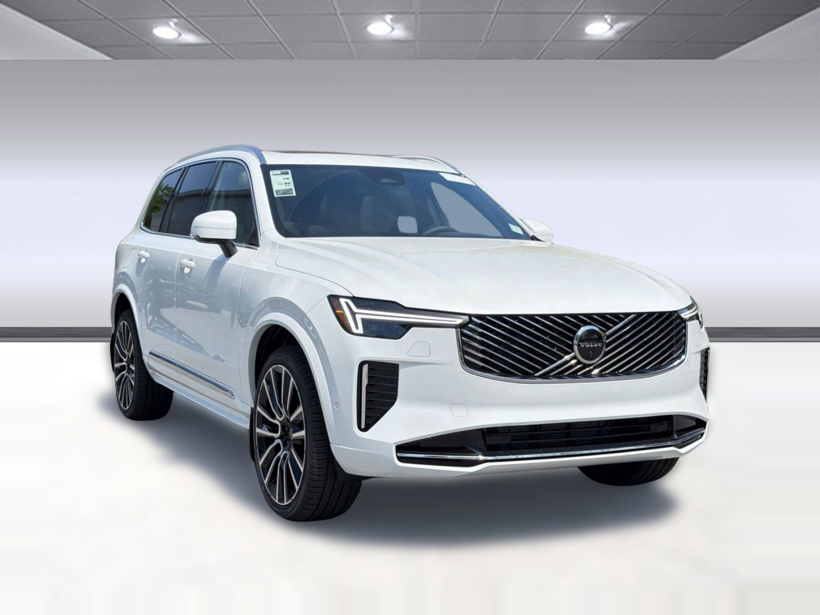 New 2026 Volvo XC90 B6 Plus w/ Protection Package image 7
