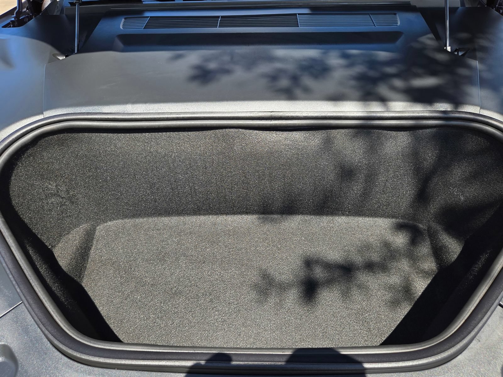 Used 2022 Tesla Model S AWD/4WD image 24