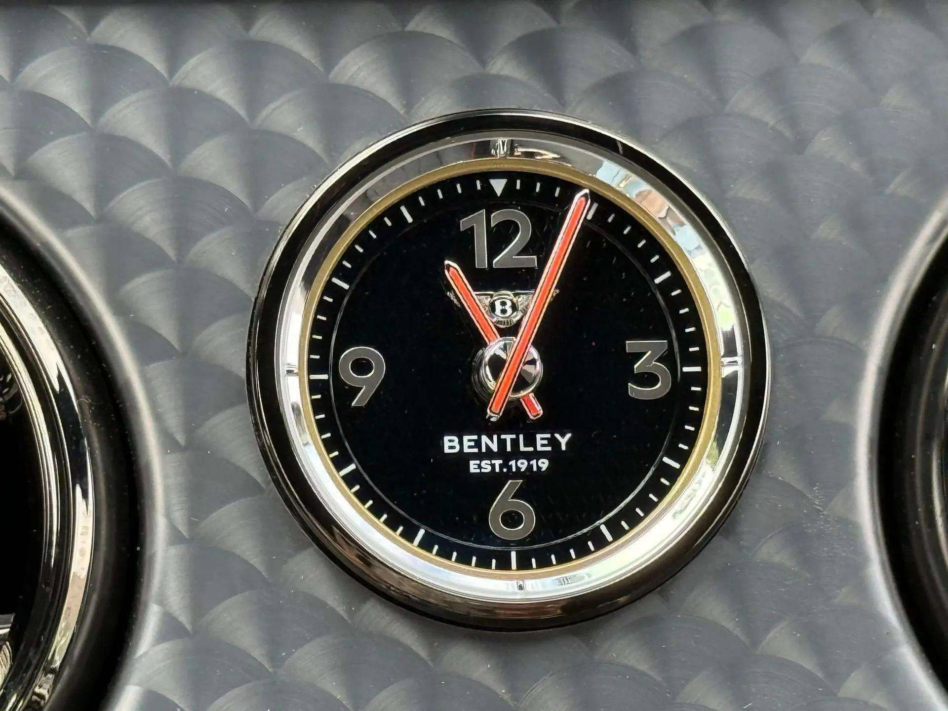 Certified 2025 Bentley Continental GT Mulliner image 35