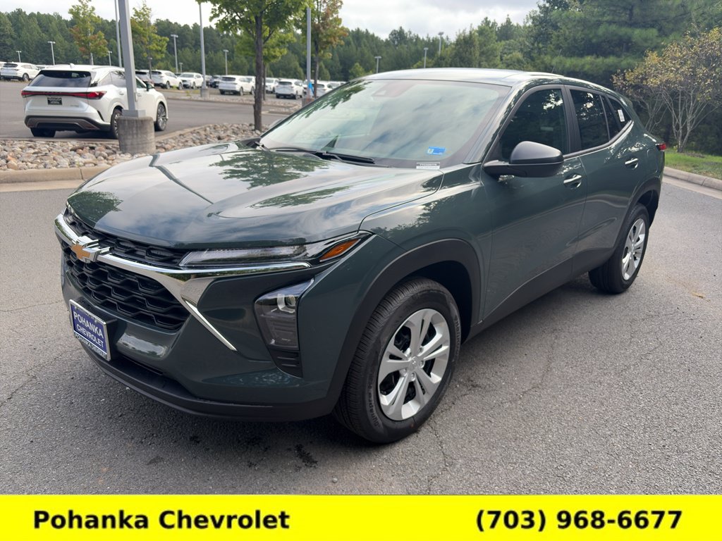 New 2026 Chevrolet Trax LS FWD image 3