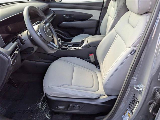 Used 2025 Hyundai Santa Cruz SEL FWD image 4
