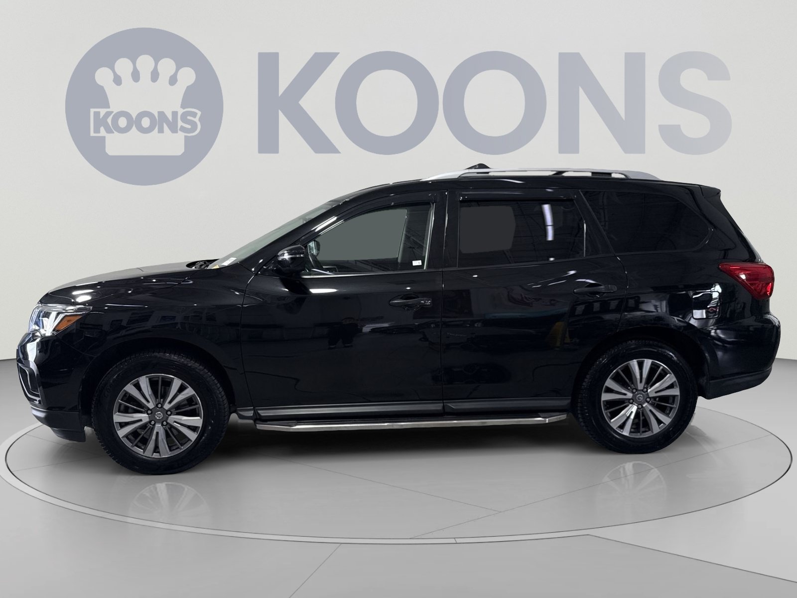 Used 2019 Nissan Pathfinder SV AWD/4WD image 7