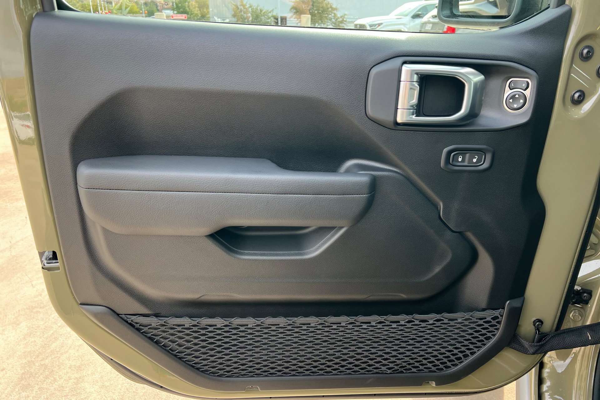 New 2026 Jeep Wrangler Unlimited Sport image 14