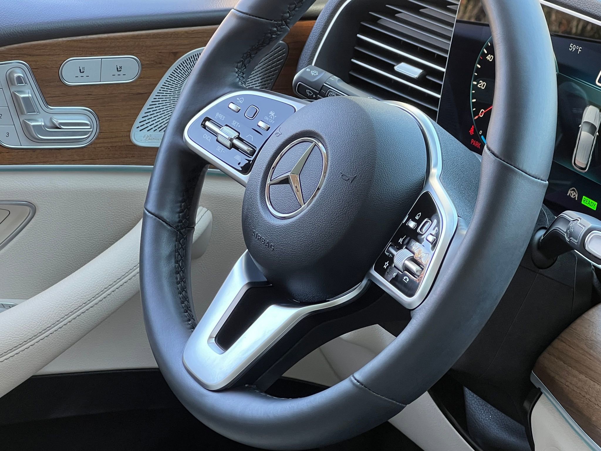 Used 2022 Mercedes-Benz GLE 450 4MATIC image 39