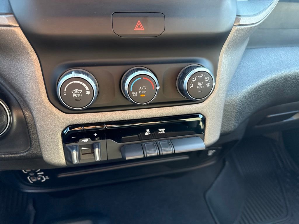 Certified 2022 RAM 2500 Tradesman AWD/4WD image 23