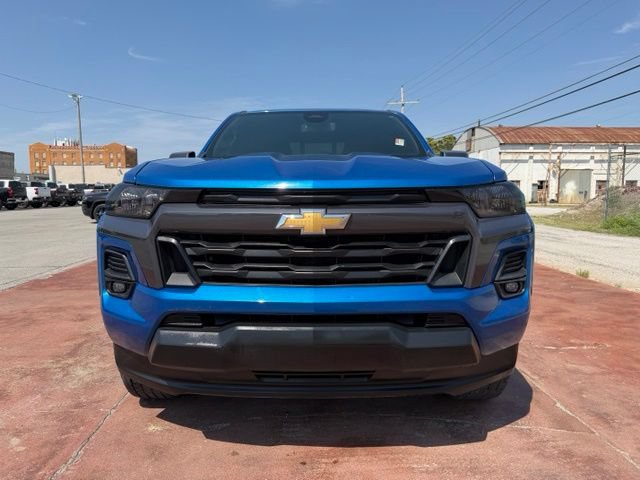 Used 2024 Chevrolet Colorado LT w/ LT Convenience Package II RWD image 2