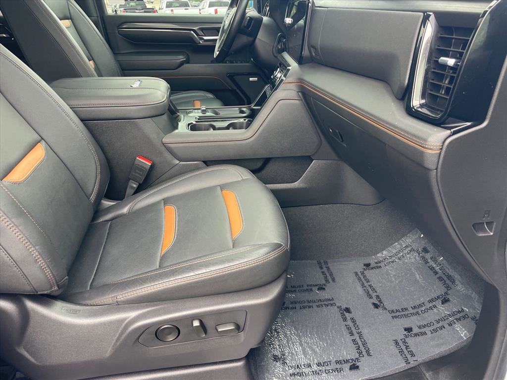 Used 2024 GMC Sierra 2500 AT4 w/ AT4 Premium Plus Package AWD/4WD image 29