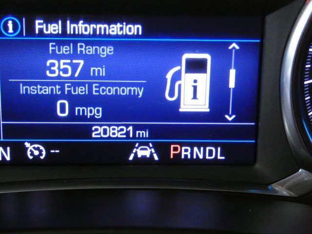 Used 2021 Chevrolet Equinox LT w/ LPO, Cargo Package image 10