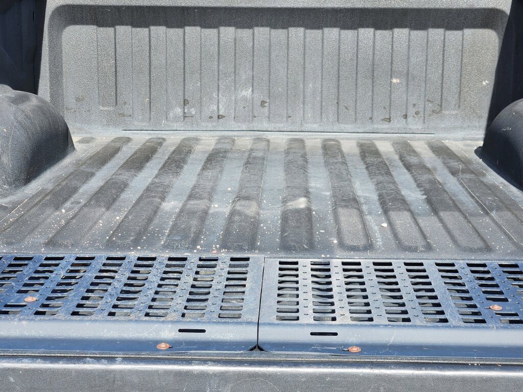 Used 2023 RAM 1500 Big Horn AWD/4WD image 12