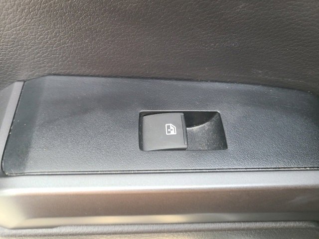 Used 2023 Toyota Tacoma TRD Off-Road image 15