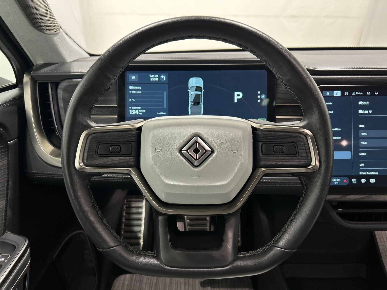 Used 2024 Rivian R1T Adventure Dual AWD/4WD image 26