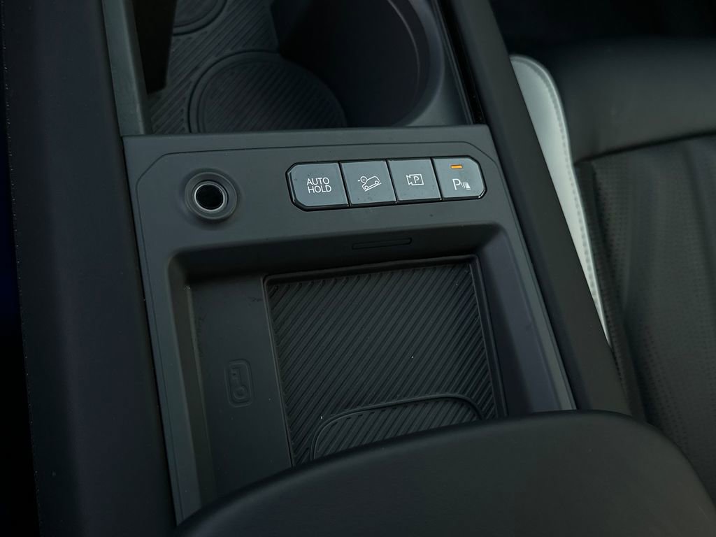 Certified 2024 Kia EV9 GT-Line AWD/4WD image 34