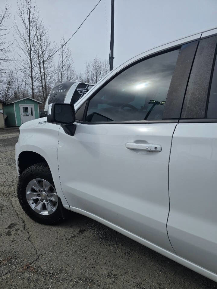 Used 2019 Chevrolet Silverado 1500 LT w/ All-Star Edition AWD/4WD image 5