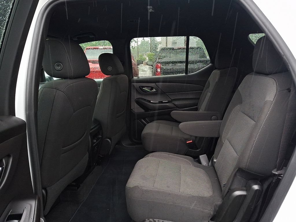 Certified 2023 Chevrolet Traverse LT AWD/4WD image 10