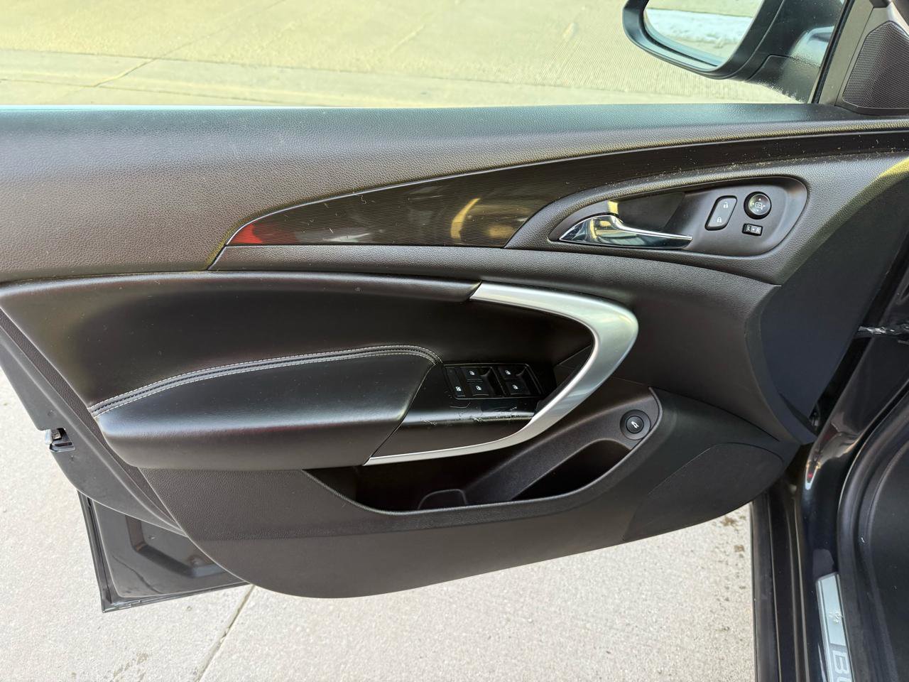 Used 2015 Buick Regal Premium image 10