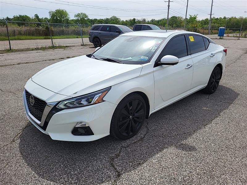 Used 2020 Nissan Altima 2.5 Platinum AWD/4WD image 3