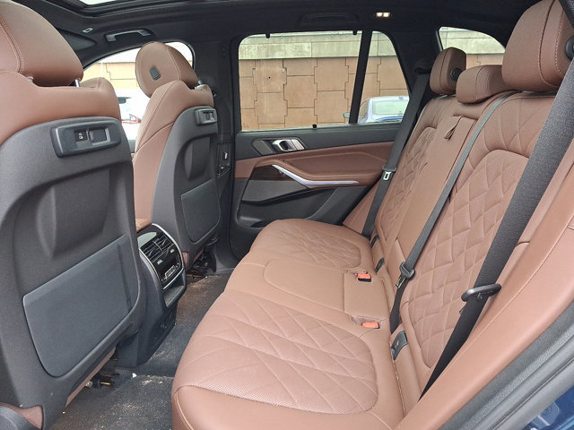 Certified 2023 BMW X5 xDrive40i image 5
