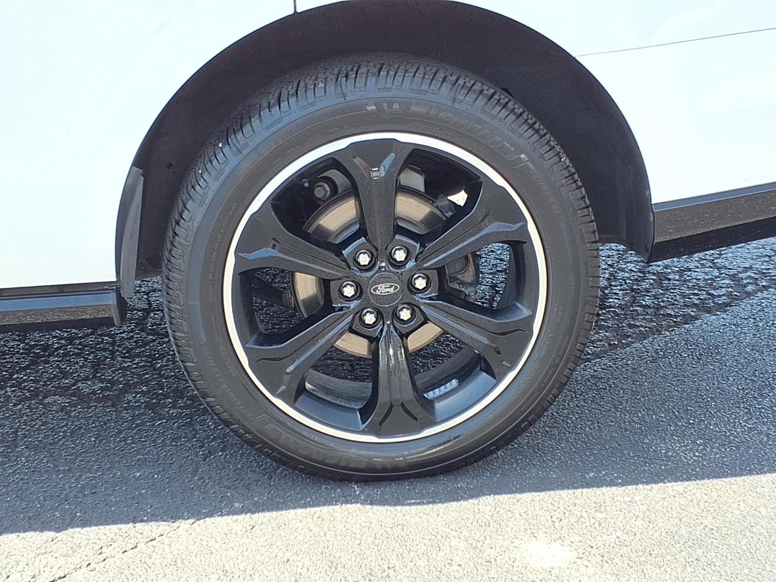 Certified 2023 Ford Expedition Limited RWD image 10