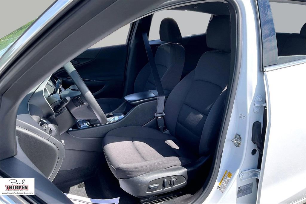 Used 2022 Chevrolet Malibu LS w/ Driver Confidence Package II FWD image 24