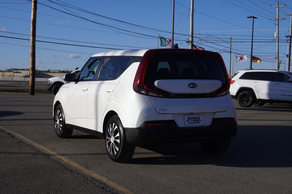 Used 2020 Kia Soul LX image 5
