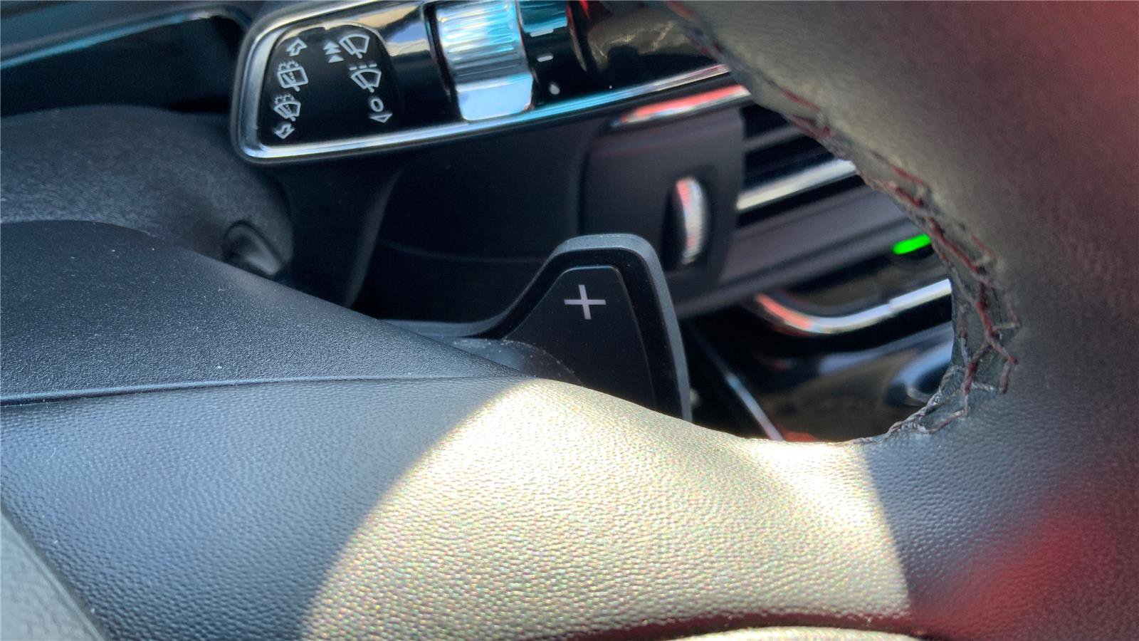 Used 2023 Lincoln Corsair AWD w/ Towing Package image 36