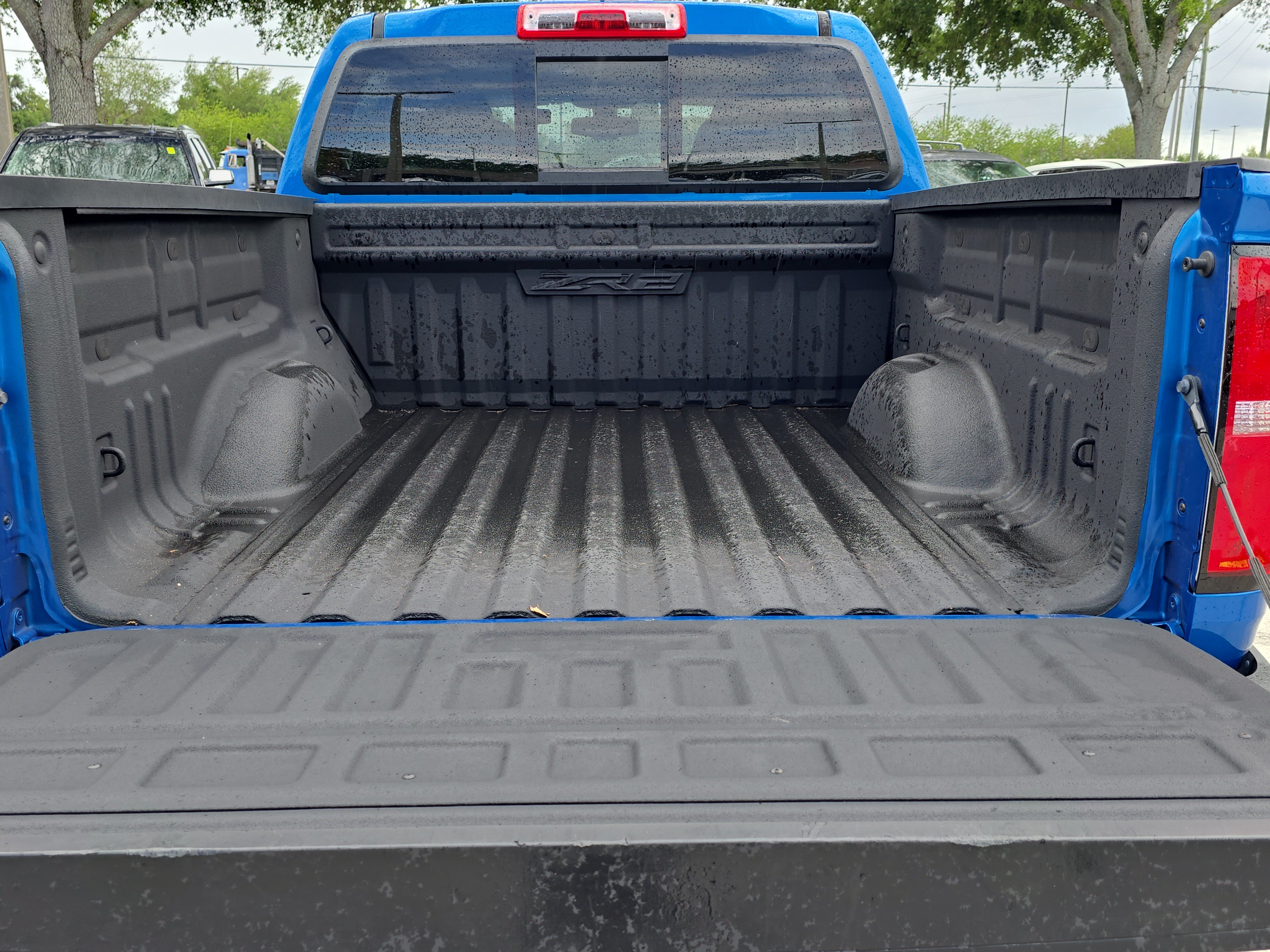 Used 2022 Chevrolet Colorado ZR2 w/ ZR2 Dusk Special Edition AWD/4WD image 10