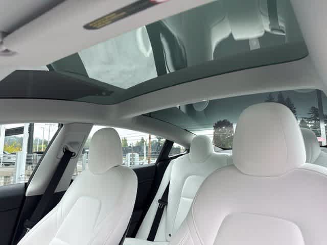 Used 2023 Tesla Model 3 Standard Range RWD image 14