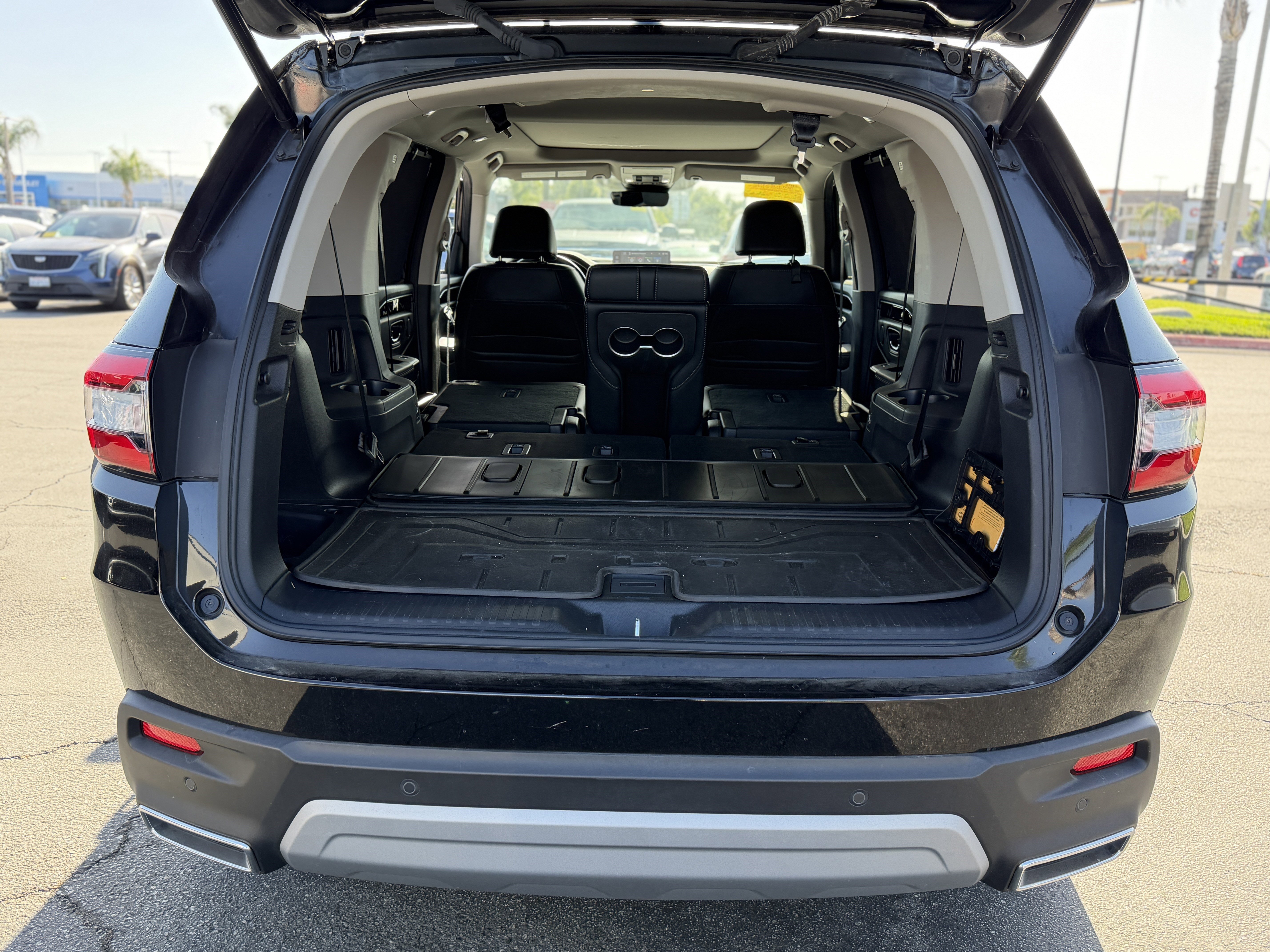 Used 2024 Honda Pilot Touring image 8