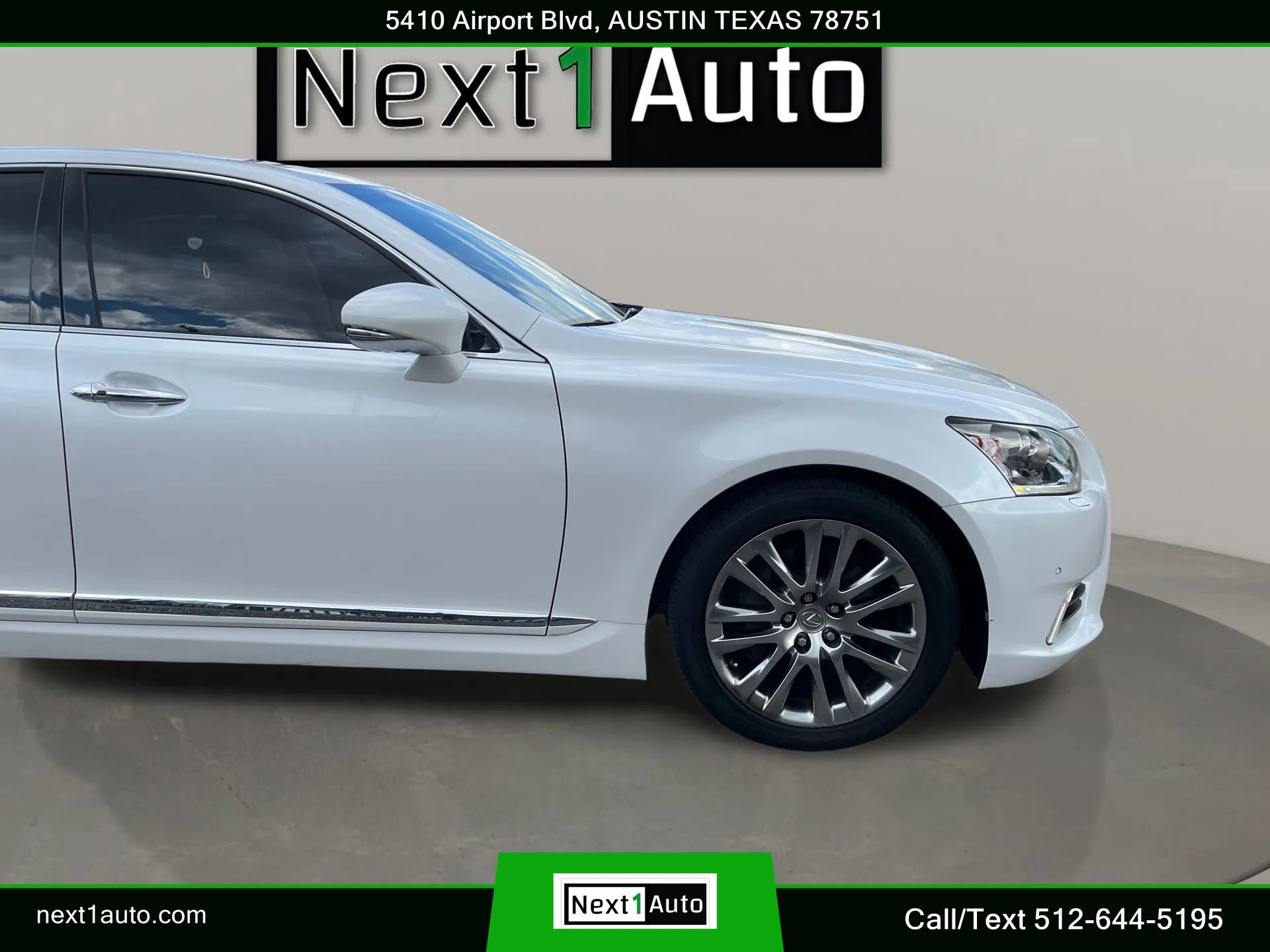 Used 2016 Lexus LS 460 w/ Comfort Package RWD image 5