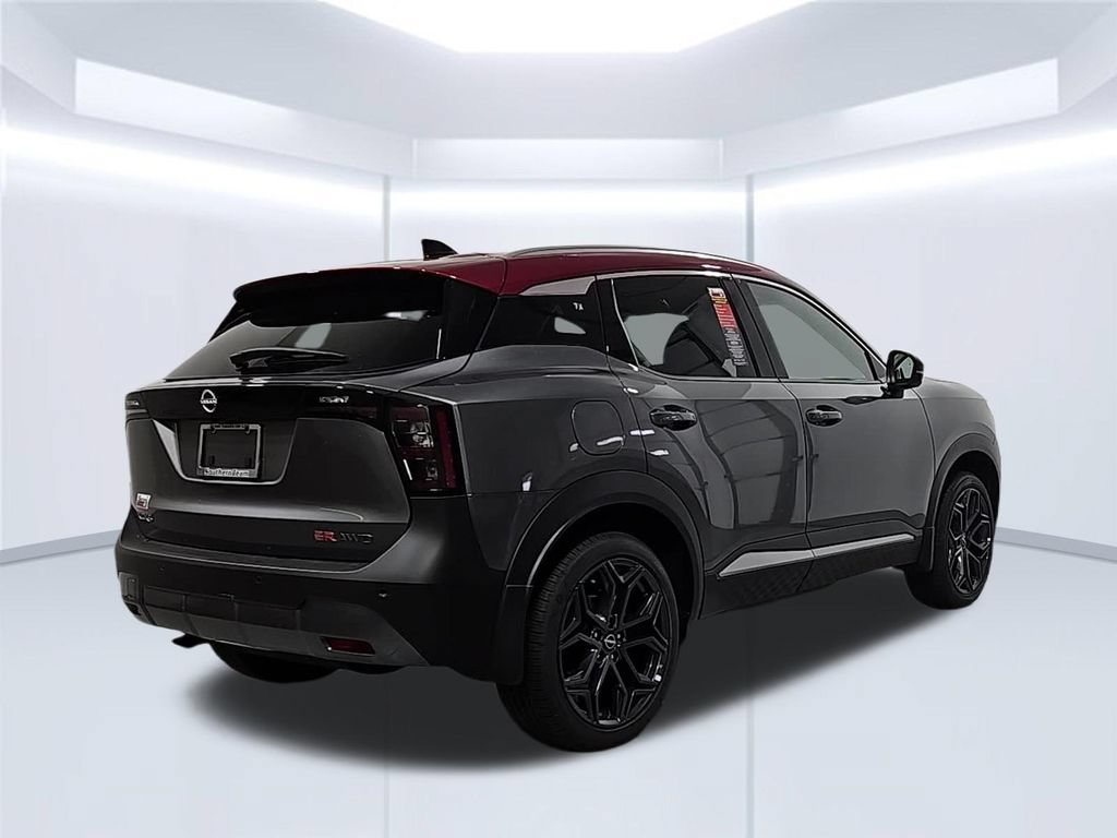 New 2026 Nissan Kicks SR w/ SR Premium Package AWD/4WD image 5