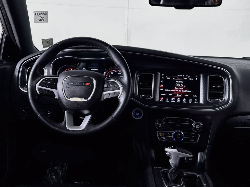 Used 2016 Dodge Charger SXT w/ AWD Plus Group image 13