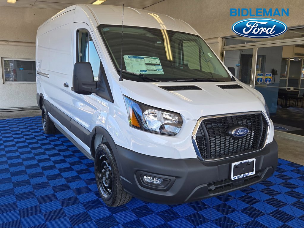 New 2025 Ford Transit 250 148 Medium Roof w/ Exterior Upgrade Package