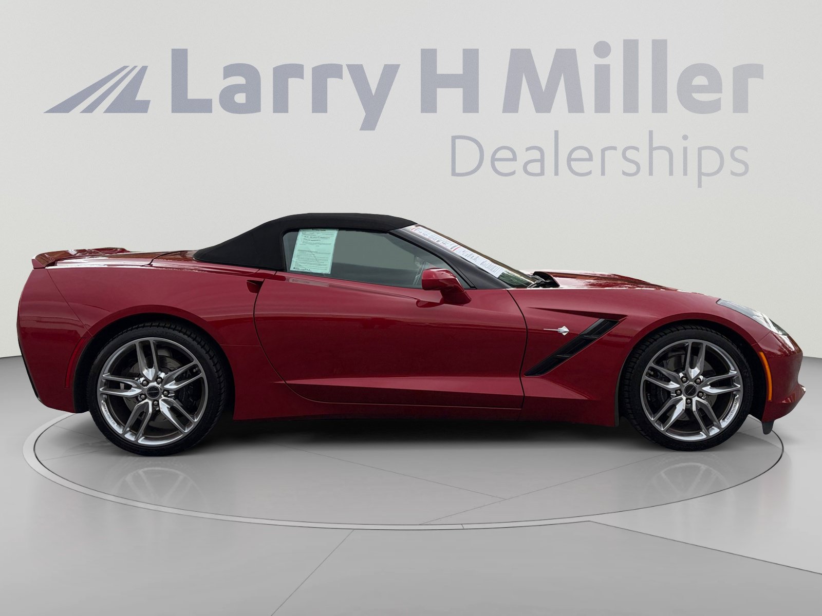 Used 2015 Chevrolet Corvette Stingray Convertible w/ 3LT Preferred Equipment Group RWD image 6