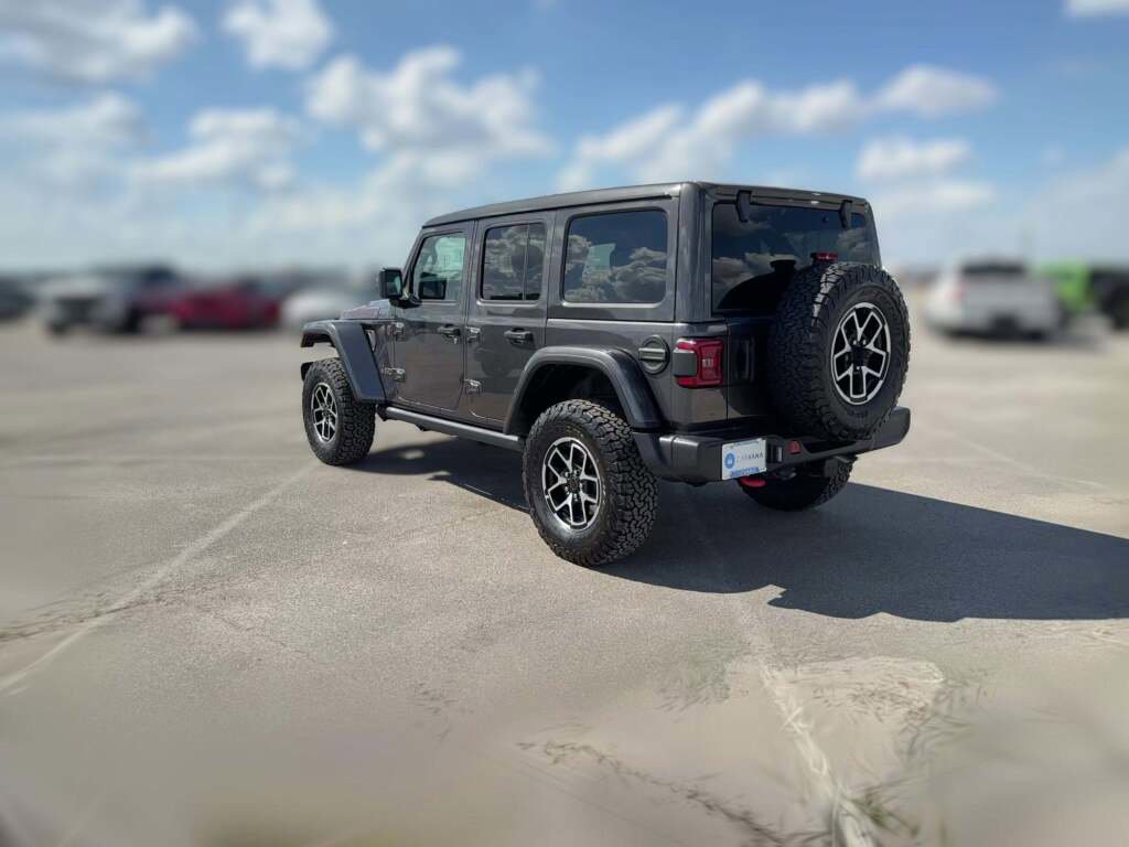 New 2025 Jeep Wrangler Unlimited Rubicon image 8