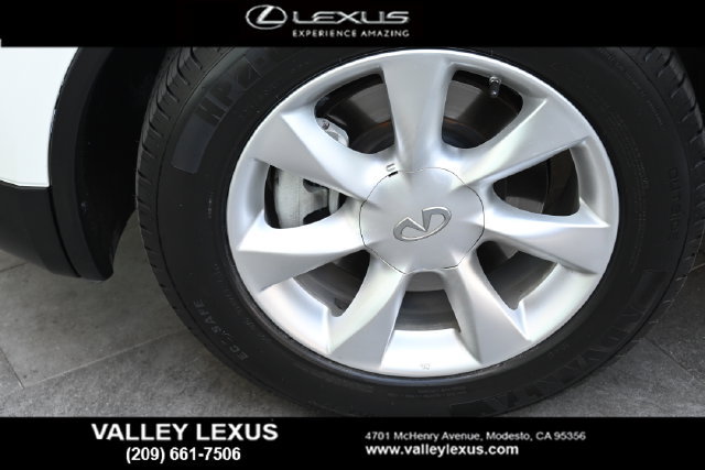 Used 2010 INFINITI EX35 Journey RWD image 23