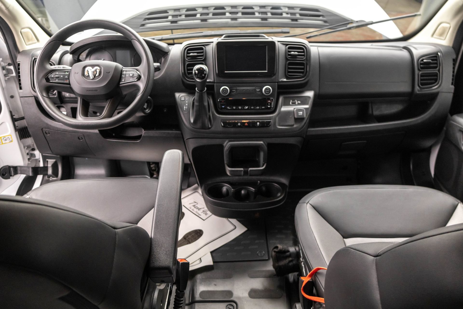 Used 2025 RAM ProMaster 2500 w/ Convenience Group FWD image 29