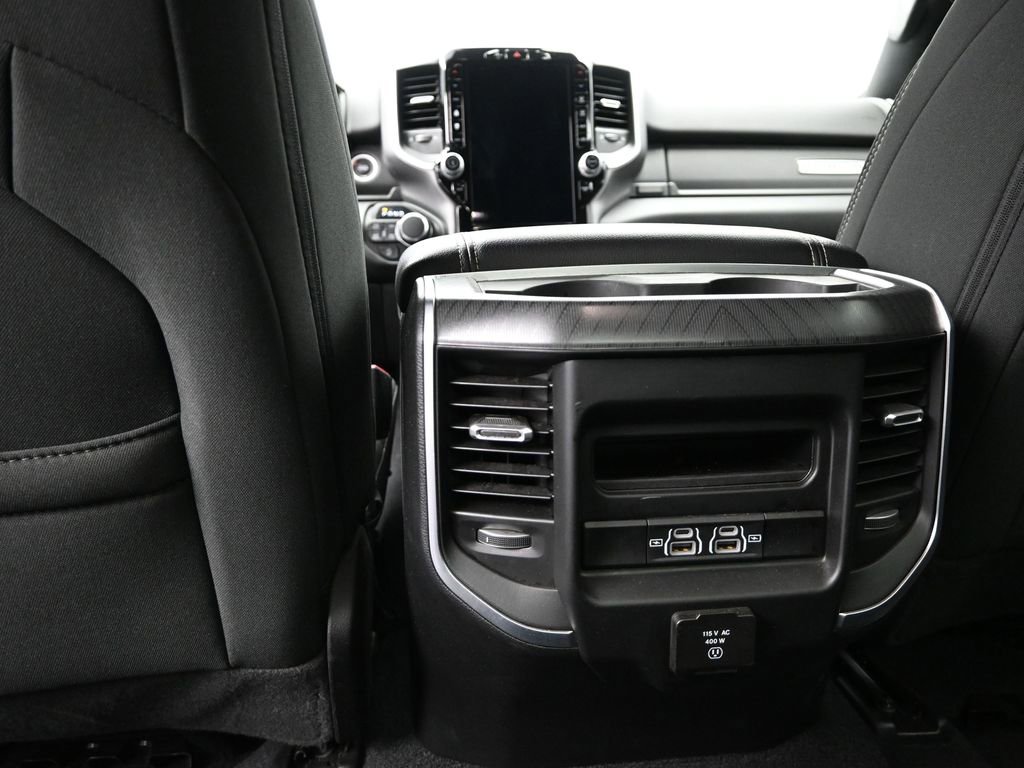 Used 2025 RAM 1500 Big Horn AWD/4WD image 18