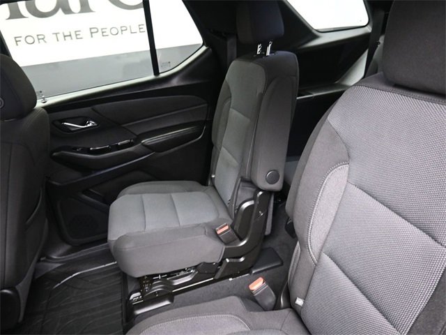 Used 2023 Chevrolet Traverse LT image 21