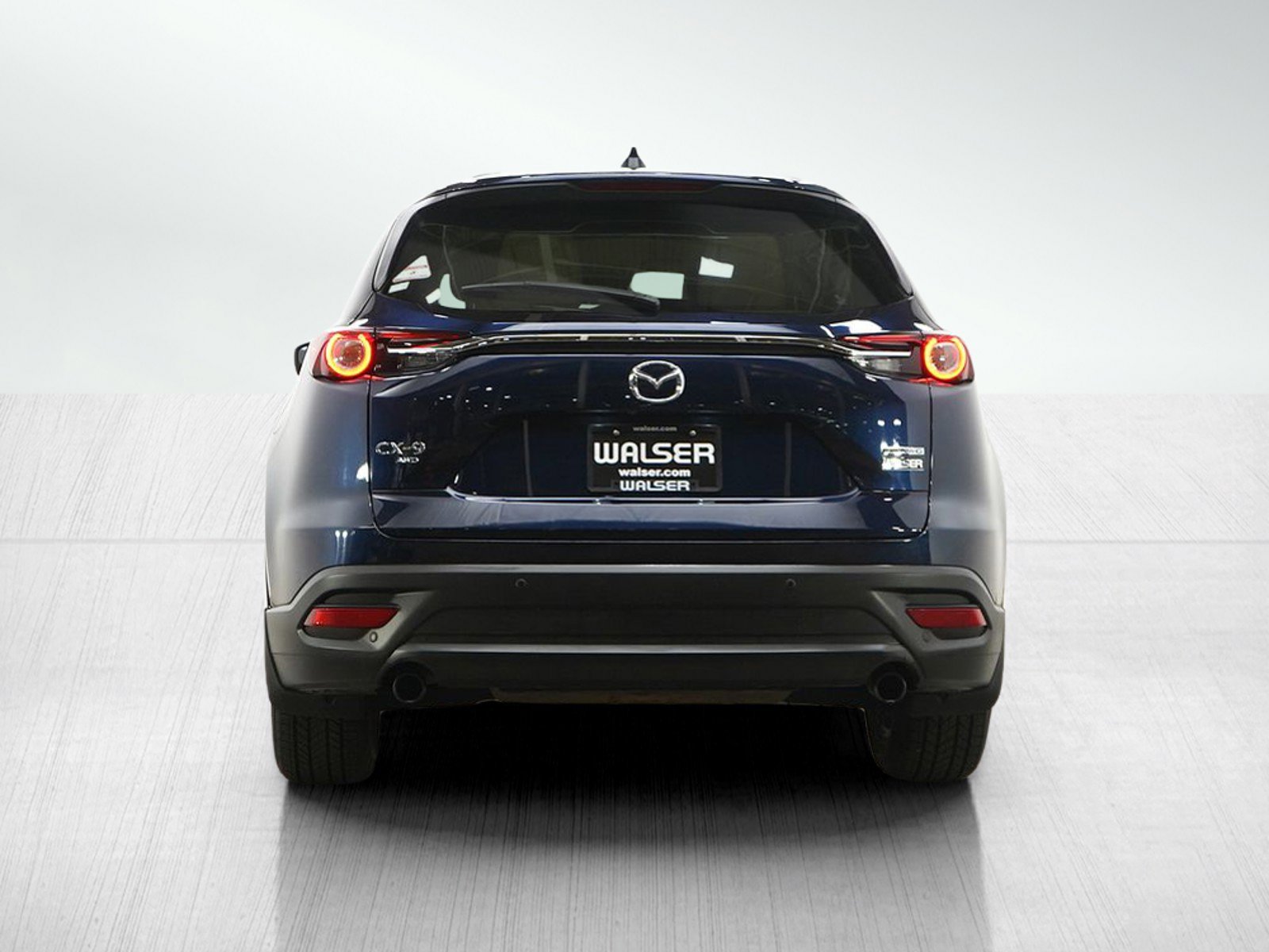 Used 2022 MAZDA CX-9 Touring w/ Touring Premium Package image 4