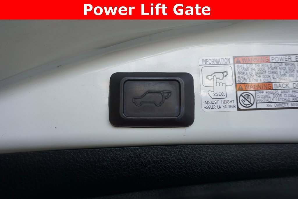 Certified 2018 Toyota RAV4 Limited image 21