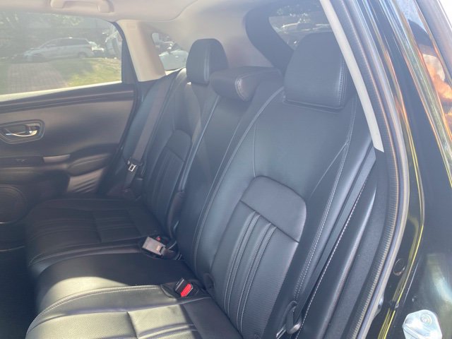 Used 2024 Honda HR-V EX-L image 3